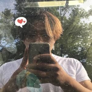 Meet your Posher, Enrique